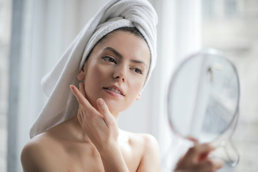 INVECCHIAMENTO CUTANEO: prevenire è meglio che curare.